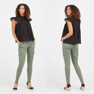 Spanx Stretch Twill Ankle Cargo Pant in Soft Sage